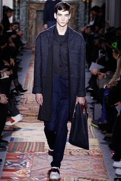 Look 22
